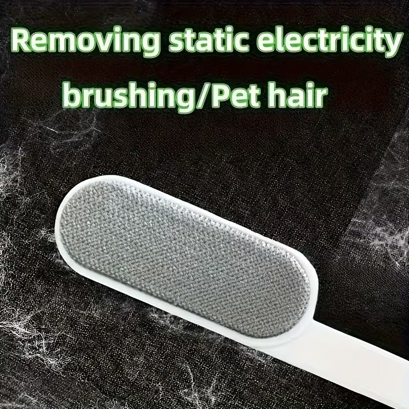 A Double-Sided Manual Dust Brush, a Reusable Pet Hair Remover Suitable for Clothes, Bedding, Sofas, Furniture, Carpets, And an Anti-Static Tool with a Plastic Handle, Requires No Electricity, Designed for Shedding And Grooming Dogs.