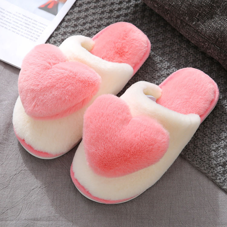 Custom logo Warm Ladies Fashion Winter Flat Shoes Female Indoor Cute Love Heart Plush Fur Non Slip Woman Home Slipper
