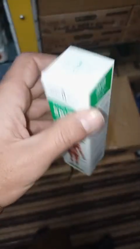 Aichun Beauty Joint Pain Relief Muscle Rapid Relief Spray Fast Absorbing Perfect Choice For Daily Care - 100ML